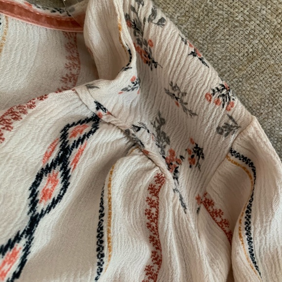 Rewind Long Sleeve Patterned Top - Picture 3 of 4